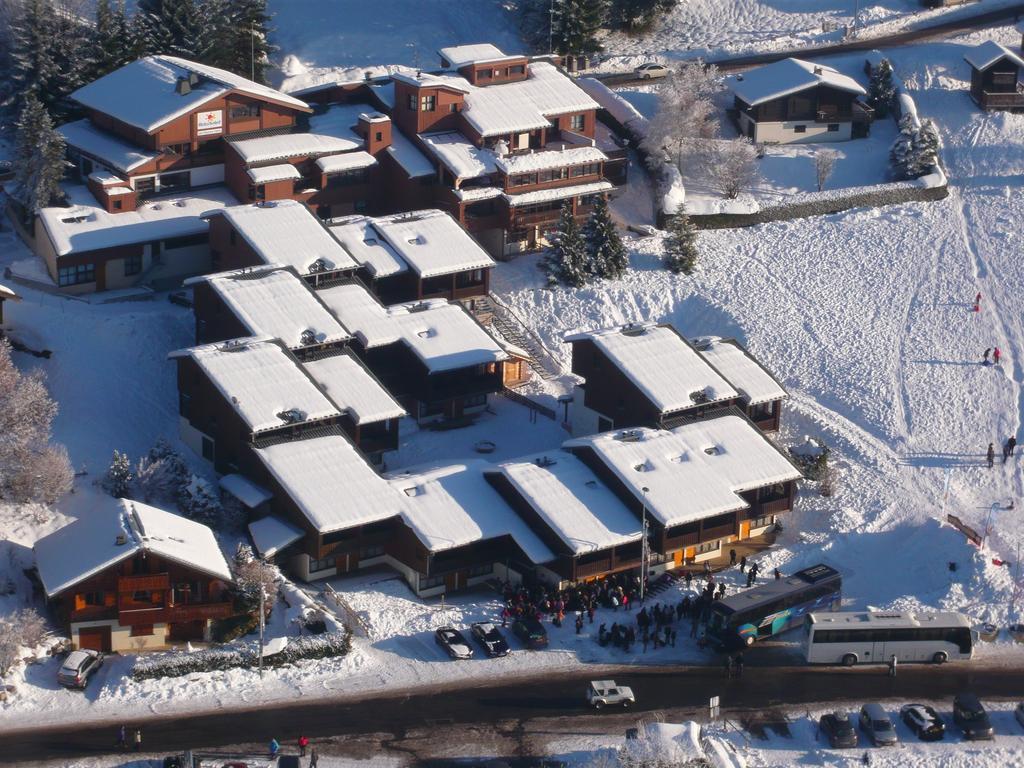 לה קארו ד'ארש Village De Vacances Les Flocons Verts מראה חיצוני תמונה